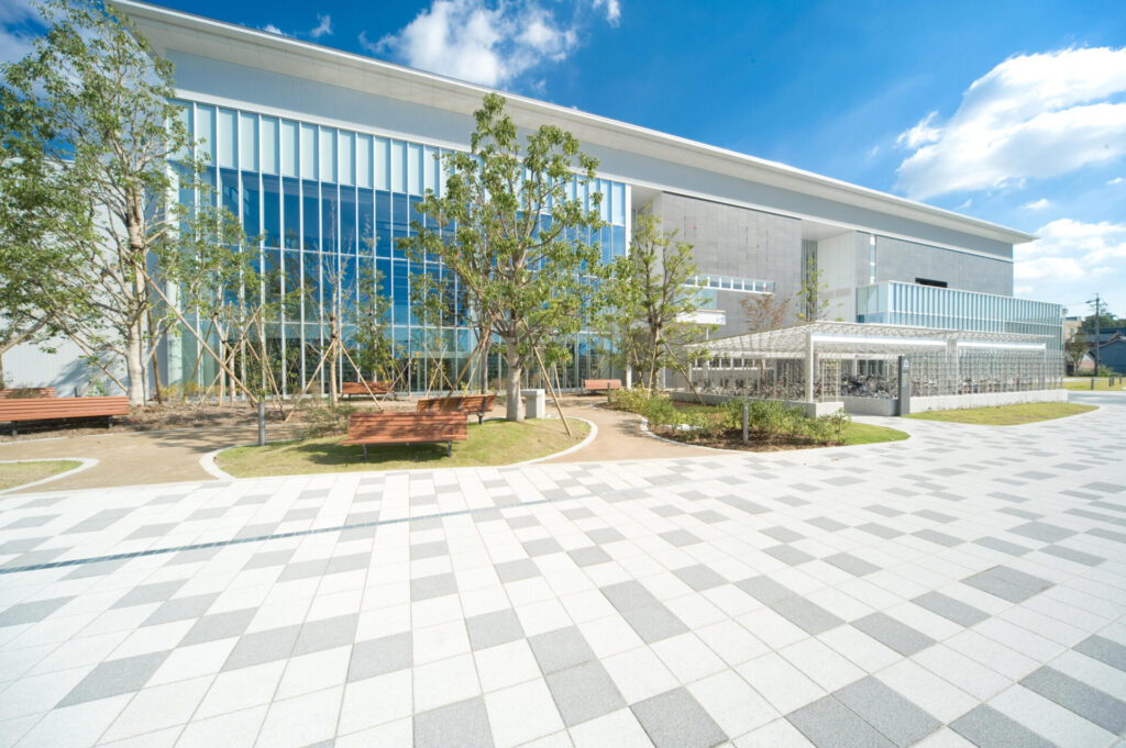 岡崎市立中央図書館